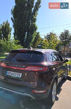 Внедорожник / Кроссовер Lincoln MKC 2016 в 