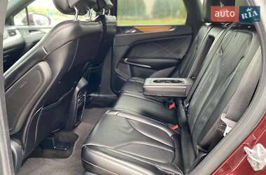 Внедорожник / Кроссовер Lincoln MKC 2015 в 