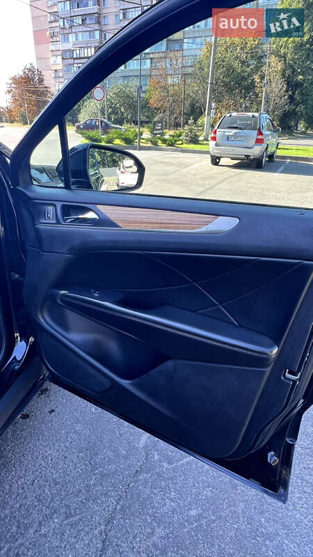 Внедорожник / Кроссовер Lincoln MKC 2014 в Броварах