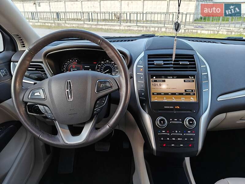 Позашляховик / Кросовер Lincoln MKC 2018 в Києві