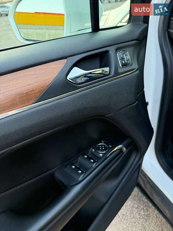 Внедорожник / Кроссовер Lincoln MKC 2014 в Житомире