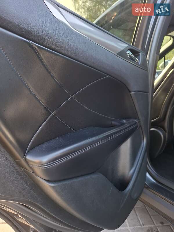 Внедорожник / Кроссовер Lincoln MKC 2016 в Киеве фото 12 Внедорожник / Кроссовер Lincoln MKC 2016 в Киеве