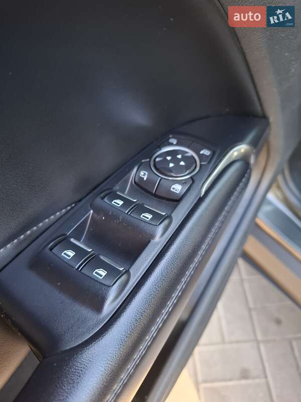 Внедорожник / Кроссовер Lincoln MKC 2016 в Киеве фото 13 Внедорожник / Кроссовер Lincoln MKC 2016 в Киеве