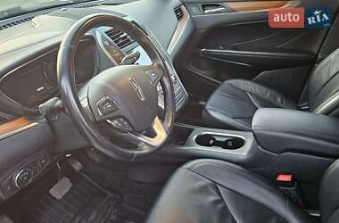 Внедорожник / Кроссовер Lincoln MKC 2016 в 