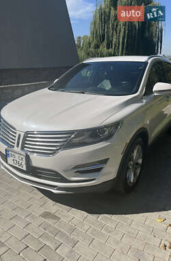 Внедорожник / Кроссовер Lincoln MKC 2016 в 