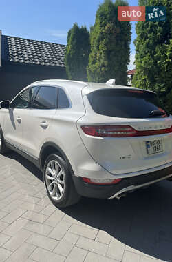 Внедорожник / Кроссовер Lincoln MKC 2016 в 