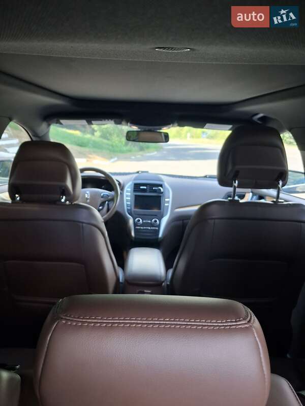 Позашляховик / Кросовер Lincoln MKC 2014 в Кам'янець-Подільському