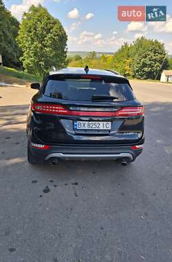 Внедорожник / Кроссовер Lincoln MKC 2014 в 