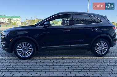Позашляховик / Кросовер Lincoln MKC 2019 в 