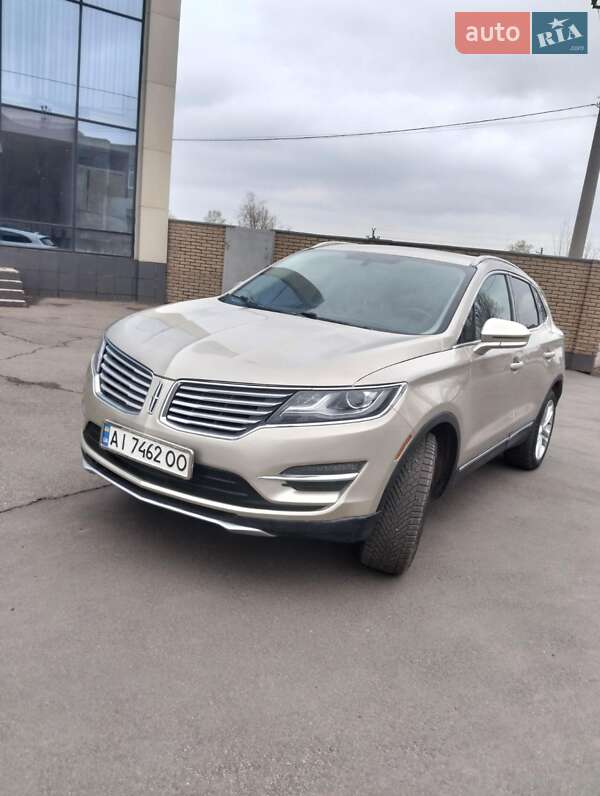 Внедорожник / Кроссовер Lincoln MKC 2016 в 