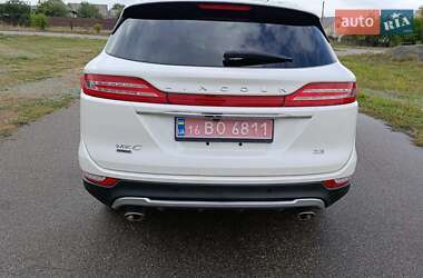 Внедорожник / Кроссовер Lincoln MKC 2019 в 