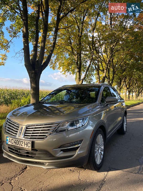 Внедорожник / Кроссовер Lincoln MKC 2016 в Владимире