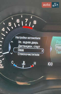 Внедорожник / Кроссовер Lincoln MKC 2016 в 