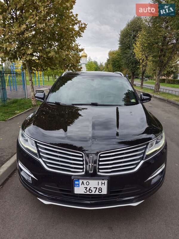 Lincoln MKC 2017