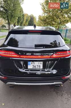 Внедорожник / Кроссовер Lincoln MKC 2017 в 