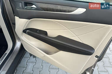 Внедорожник / Кроссовер Lincoln MKC 2018 в 