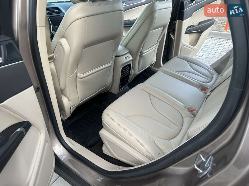 Позашляховик / Кросовер Lincoln MKC 2018 в Києві