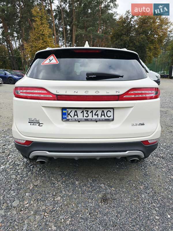 Позашляховик / Кросовер Lincoln MKC 2014 в Києві