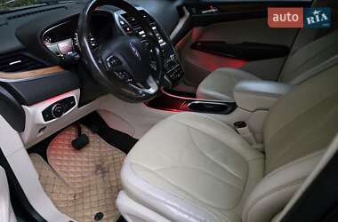 Внедорожник / Кроссовер Lincoln MKC 2014 в 