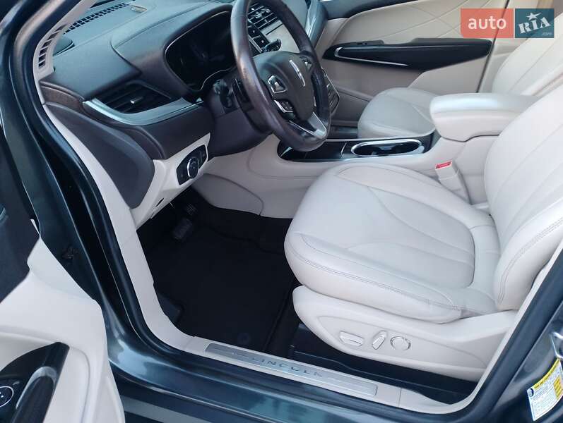 Внедорожник / Кроссовер Lincoln MKC 2019 в Тернополе
