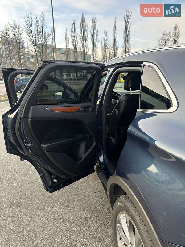 Внедорожник / Кроссовер Lincoln MKC 2017 в Киеве фото 21 Внедорожник / Кроссовер Lincoln MKC 2017 в Киеве