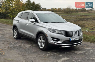 Позашляховик / Кросовер Lincoln MKC 2015 в 