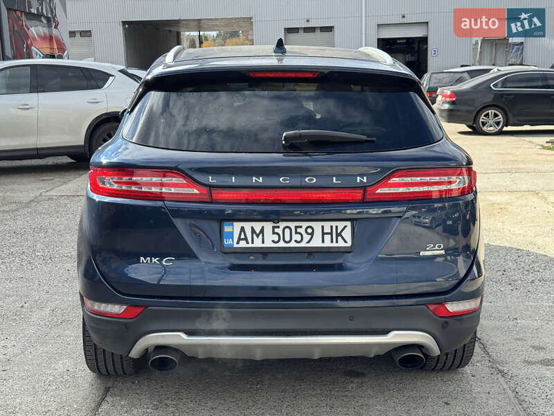 Позашляховик / Кросовер Lincoln MKC 2015 в Житомирі