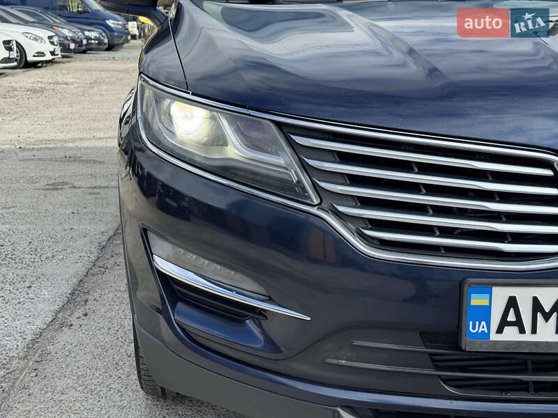 Позашляховик / Кросовер Lincoln MKC 2015 в Житомирі
