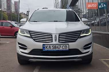 Внедорожник / Кроссовер Lincoln MKC 2015 в 
