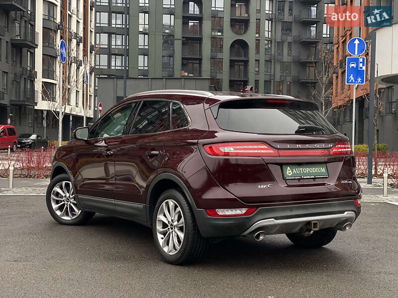 Позашляховик / Кросовер Lincoln MKC 2018 в Києві фото 9 Позашляховик / Кросовер Lincoln MKC 2018 в Києві