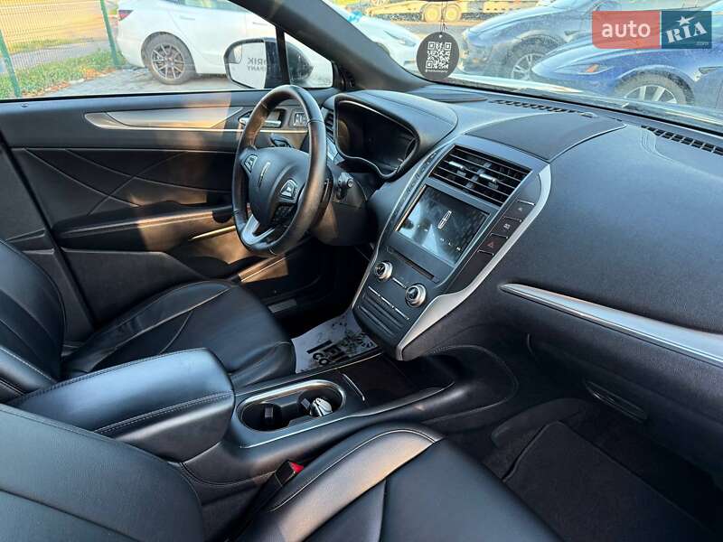 Позашляховик / Кросовер Lincoln MKC 2017 в Луцьку