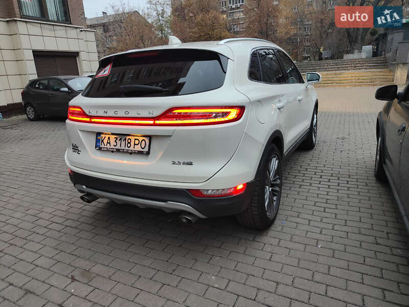 Позашляховик / Кросовер Lincoln MKC 2015 в Києві фото 4 Позашляховик / Кросовер Lincoln MKC 2015 в Києві