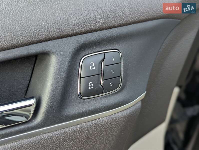 Позашляховик / Кросовер Lincoln MKC 2019 в Києві