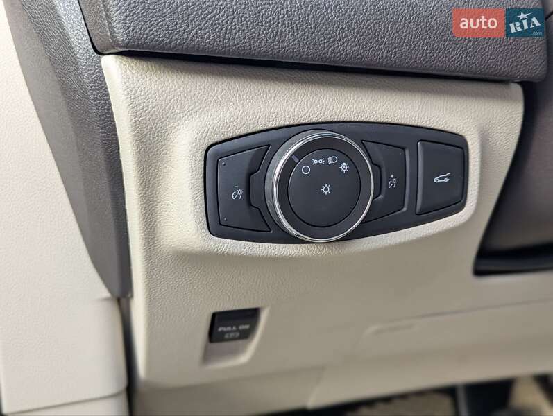 Позашляховик / Кросовер Lincoln MKC 2019 в Києві