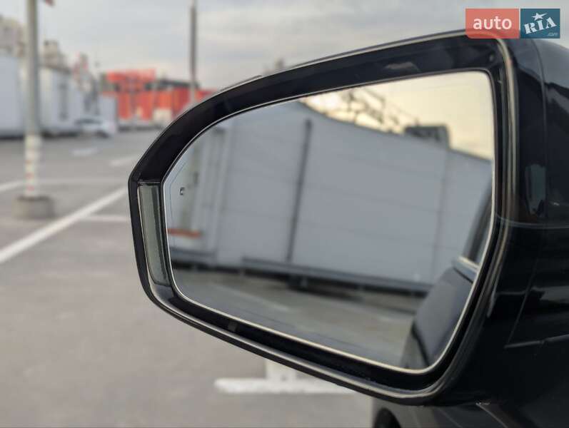 Позашляховик / Кросовер Lincoln MKC 2019 в Києві