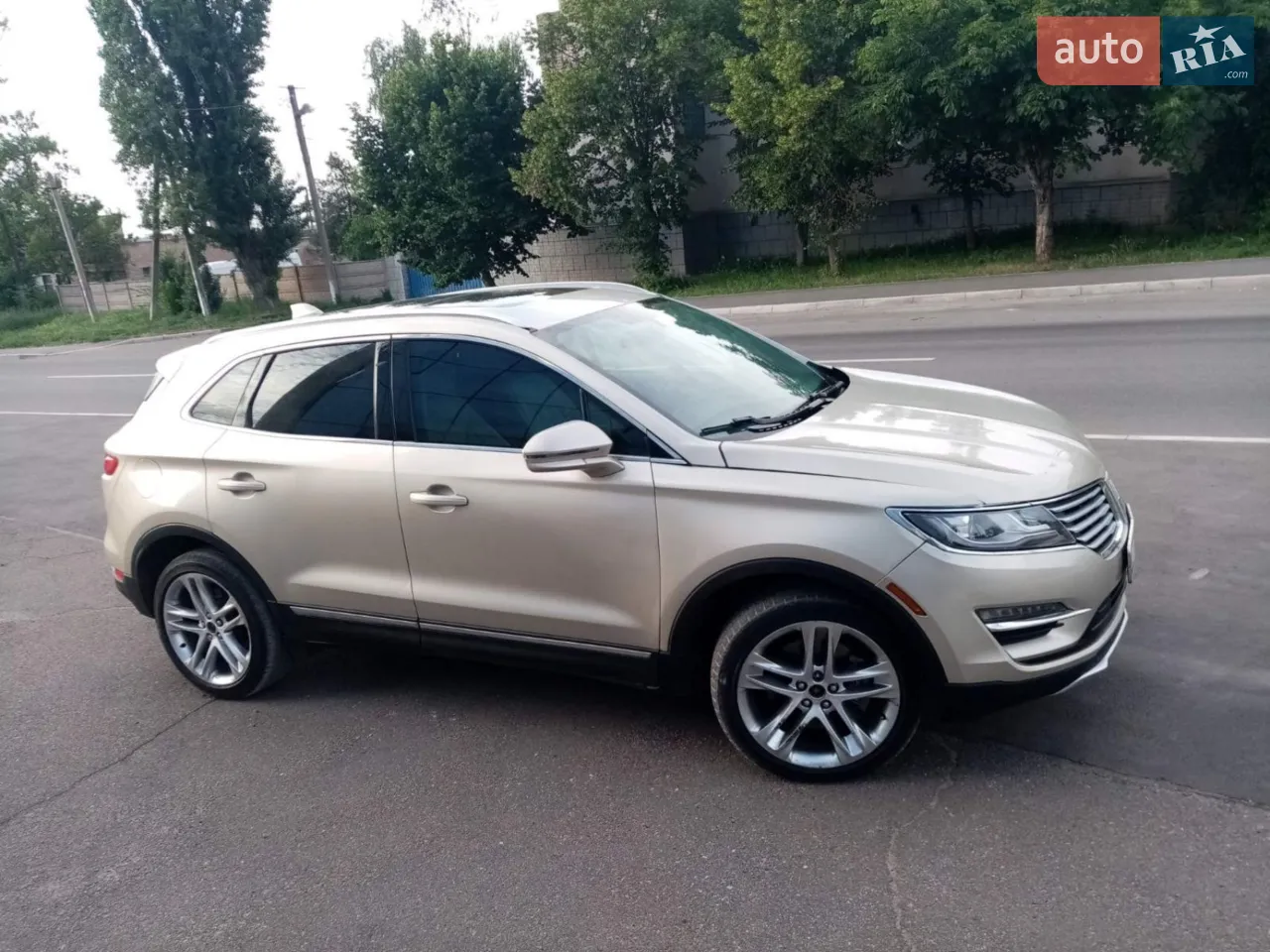 2017 Lincoln MKC - мініатюра 16