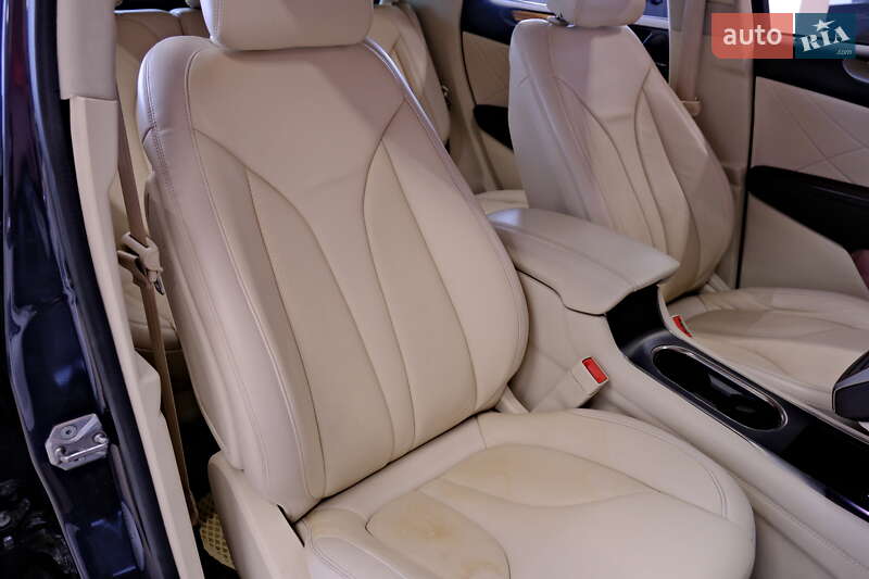 Позашляховик / Кросовер Lincoln MKC 2014 в Одесі