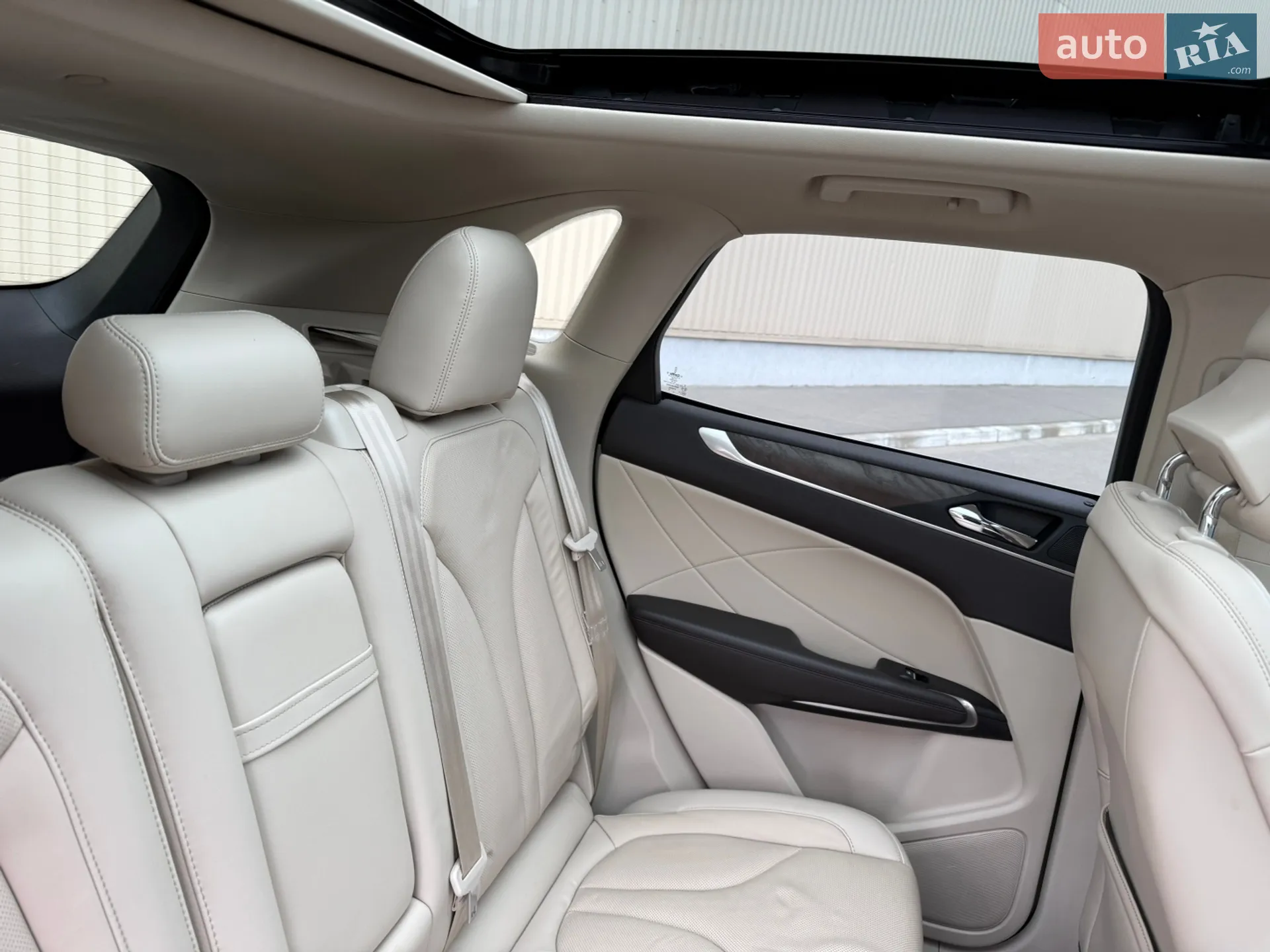 2019 Lincoln MKC - мініатюра 29