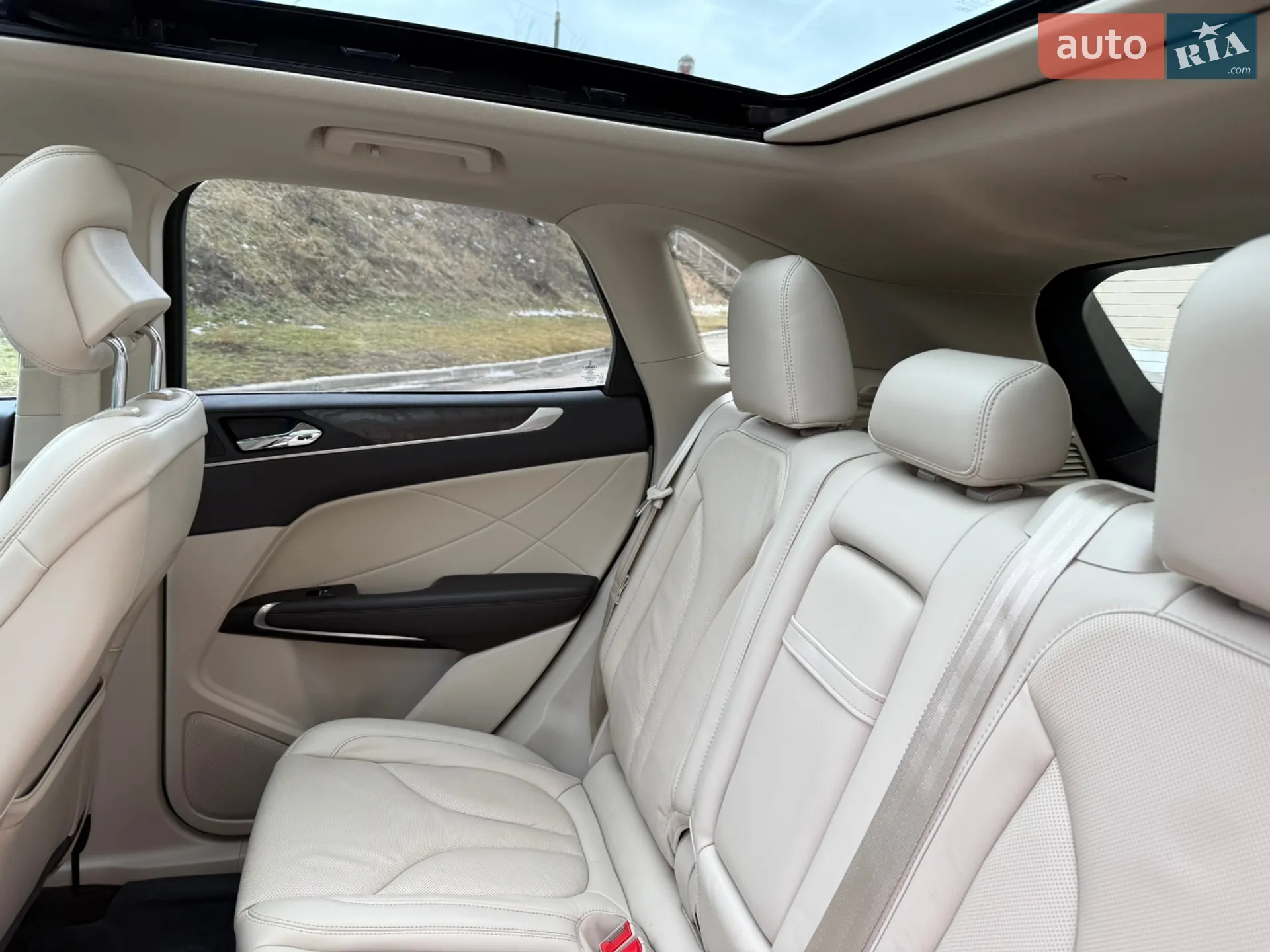 2019 Lincoln MKC - мініатюра 43