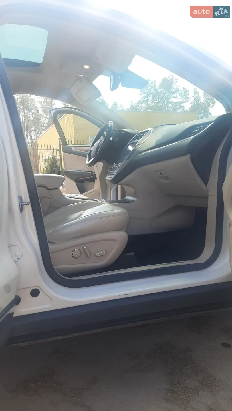 2016 Lincoln MKC - мініатюра 22