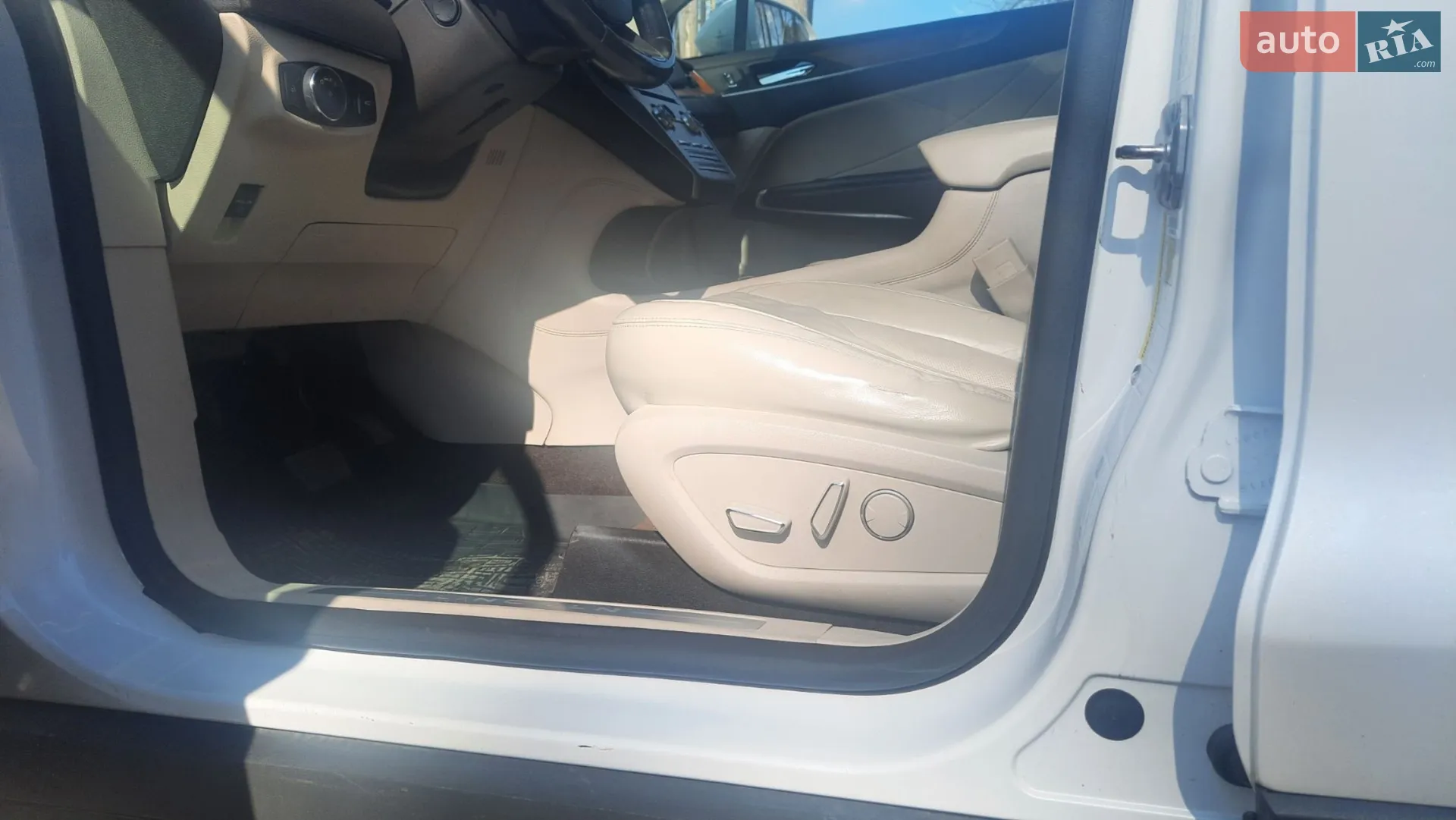 2016 Lincoln MKC - мініатюра 42