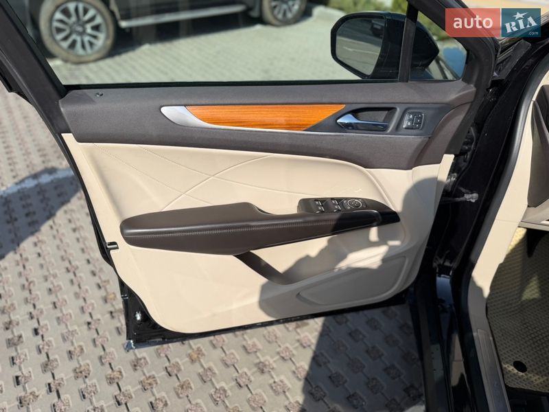 Позашляховик / Кросовер Lincoln MKC 2019 в Києві
