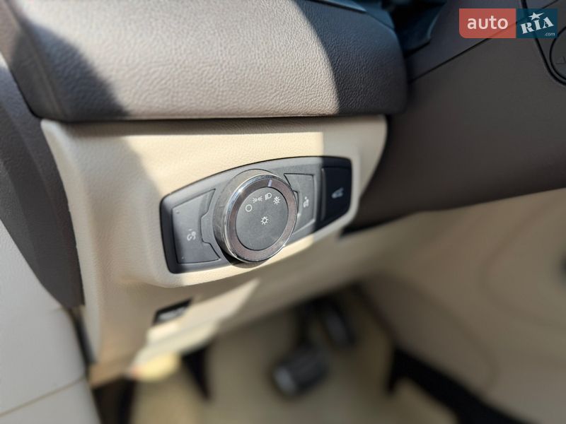 Позашляховик / Кросовер Lincoln MKC 2019 в Києві