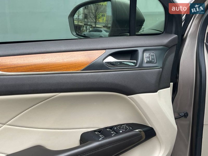 Внедорожник / Кроссовер Lincoln MKC 2019 в Киеве