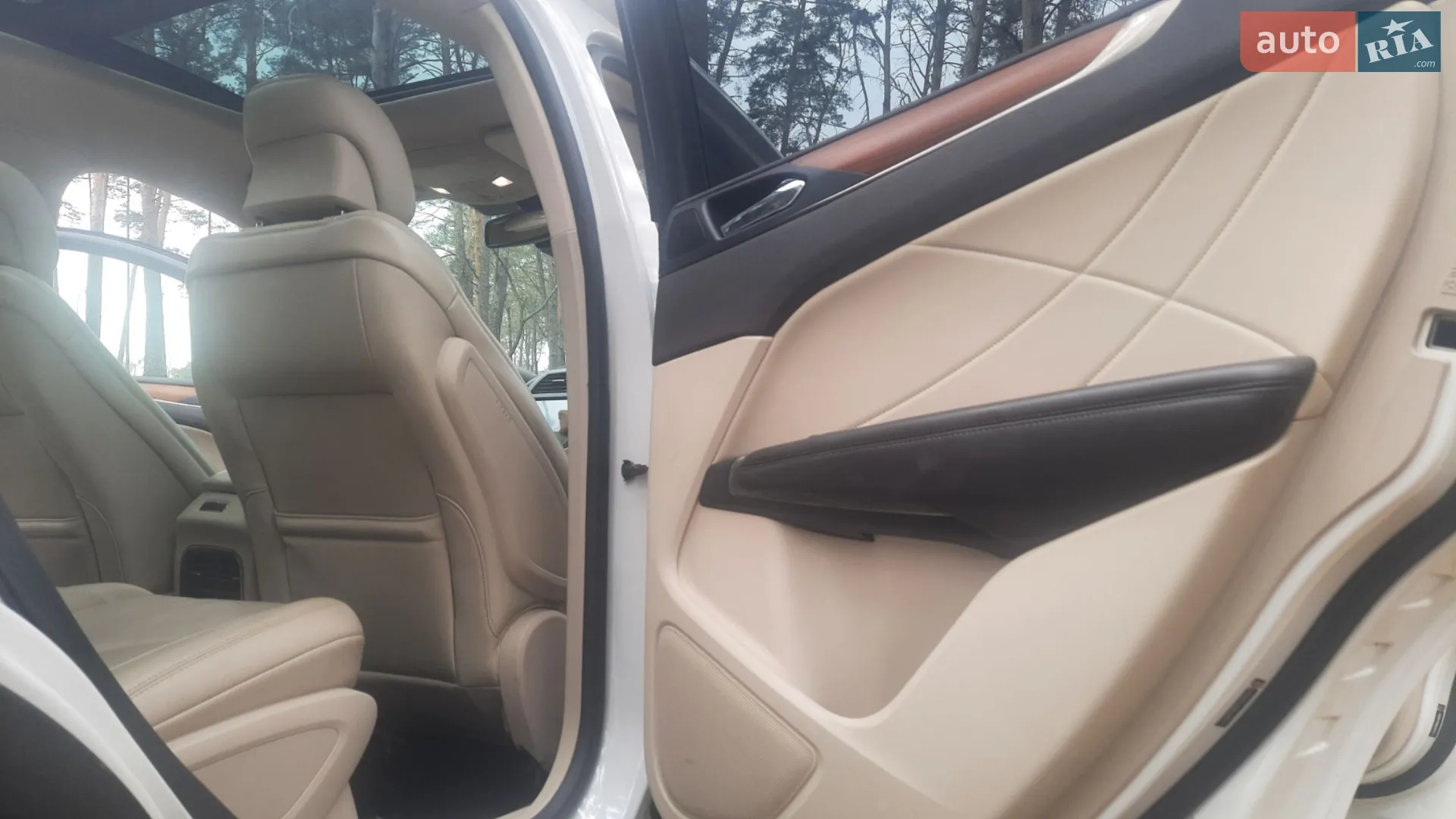 2016 Lincoln MKC - мініатюра 13