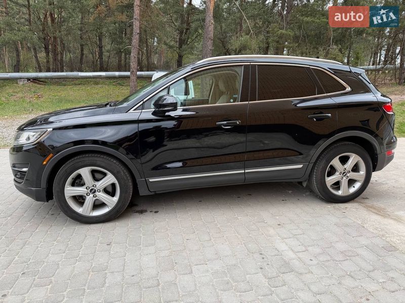 Внедорожник / Кроссовер Lincoln MKC 2016 в Нетешине