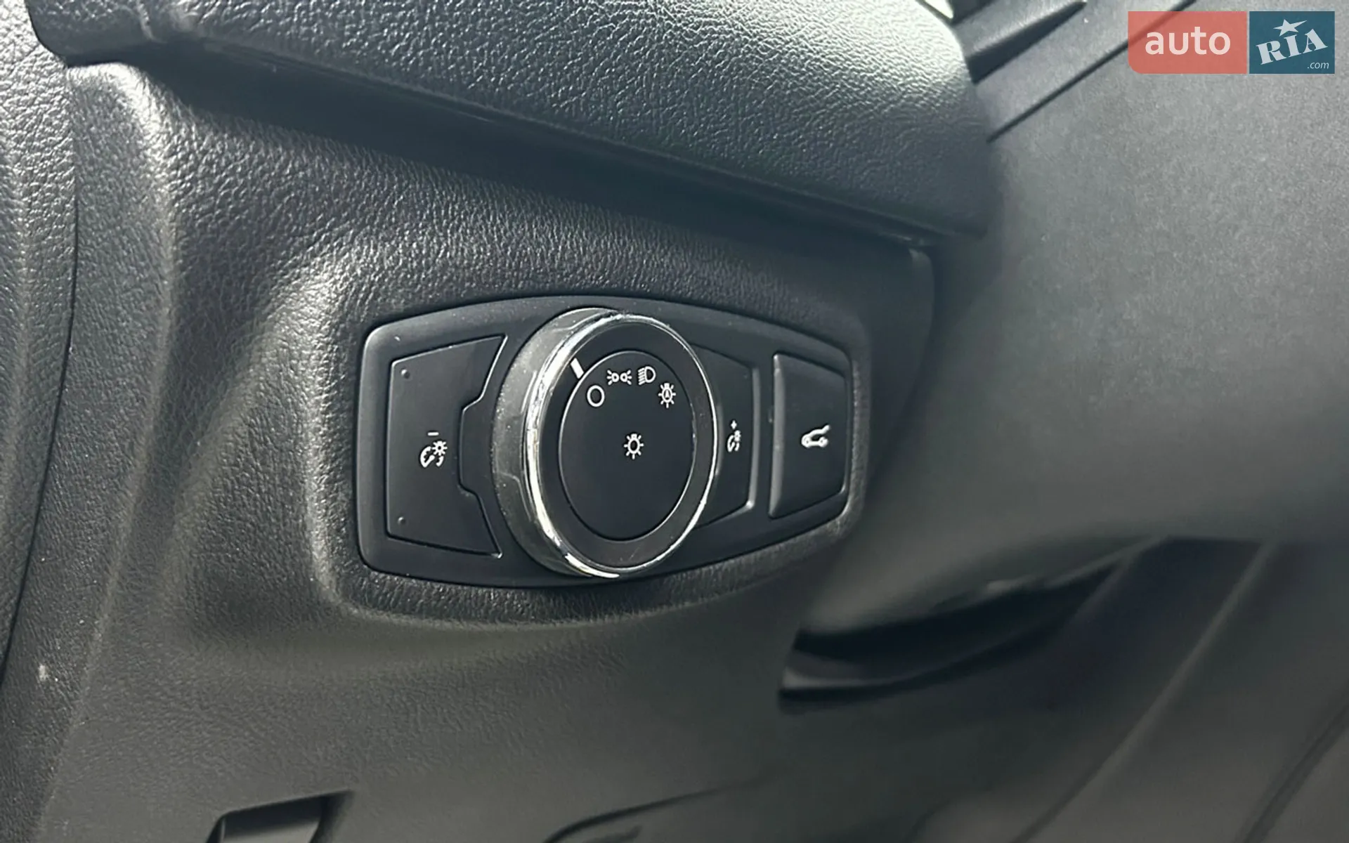 2018 Lincoln MKC - мініатюра 10