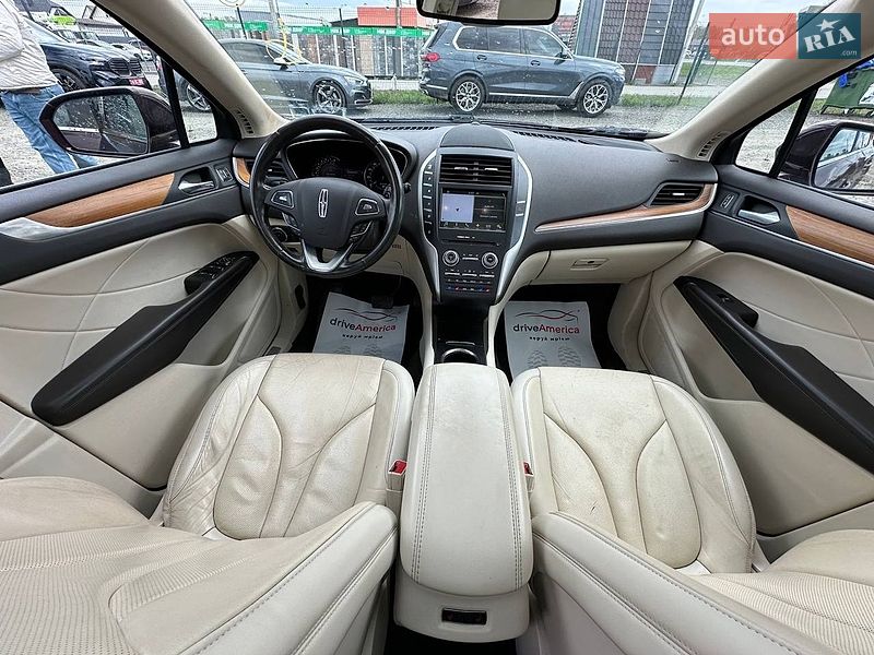 Внедорожник / Кроссовер Lincoln MKC 2016 в Луцке