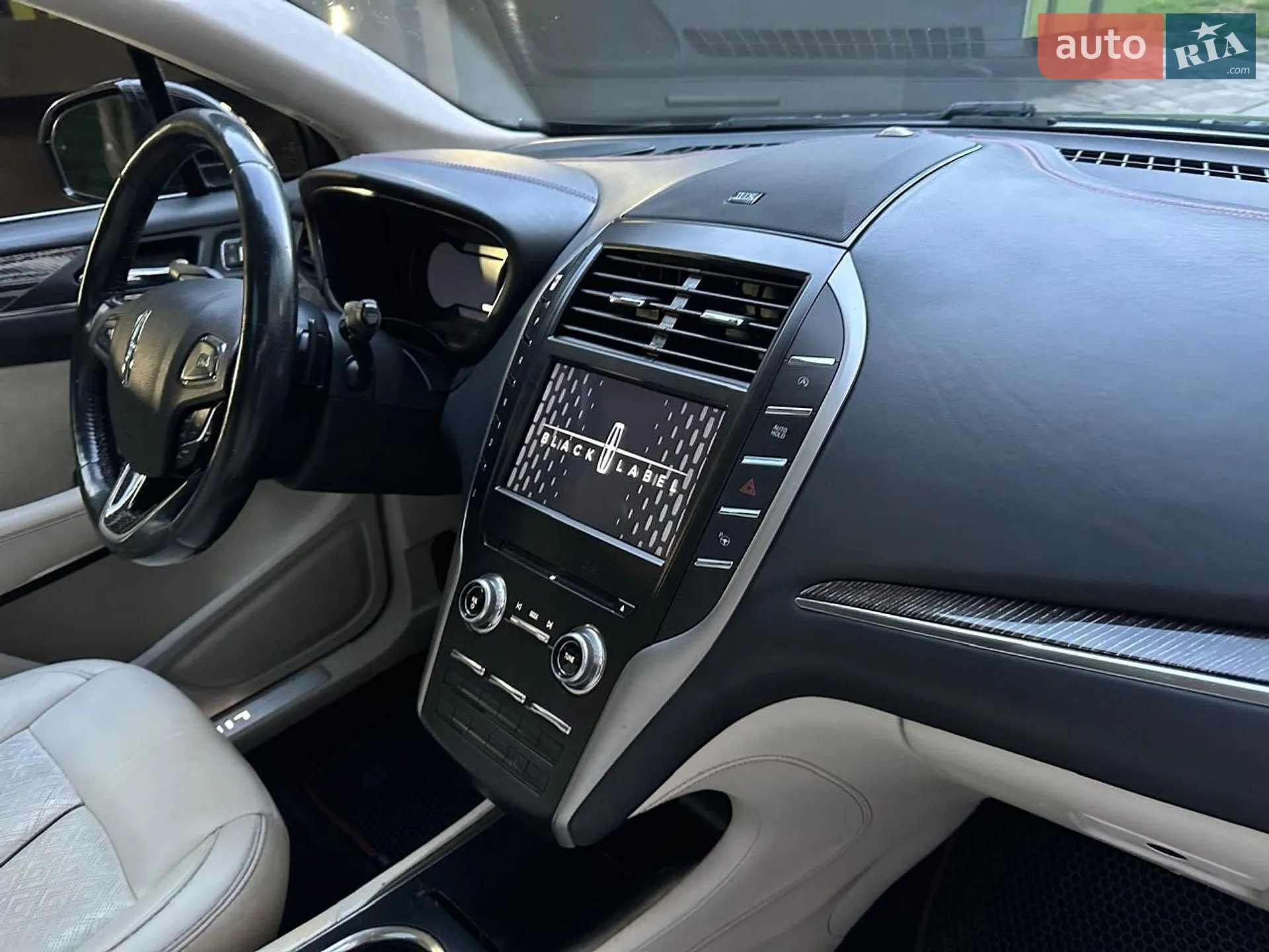 2016 Lincoln MKC - мініатюра 55
