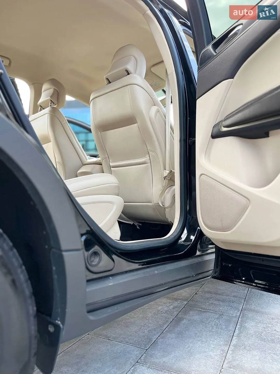 2016 Lincoln MKC - мініатюра 15